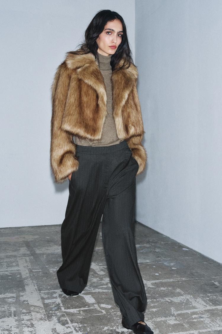 VESTE COURTE EFFET FOURRURE